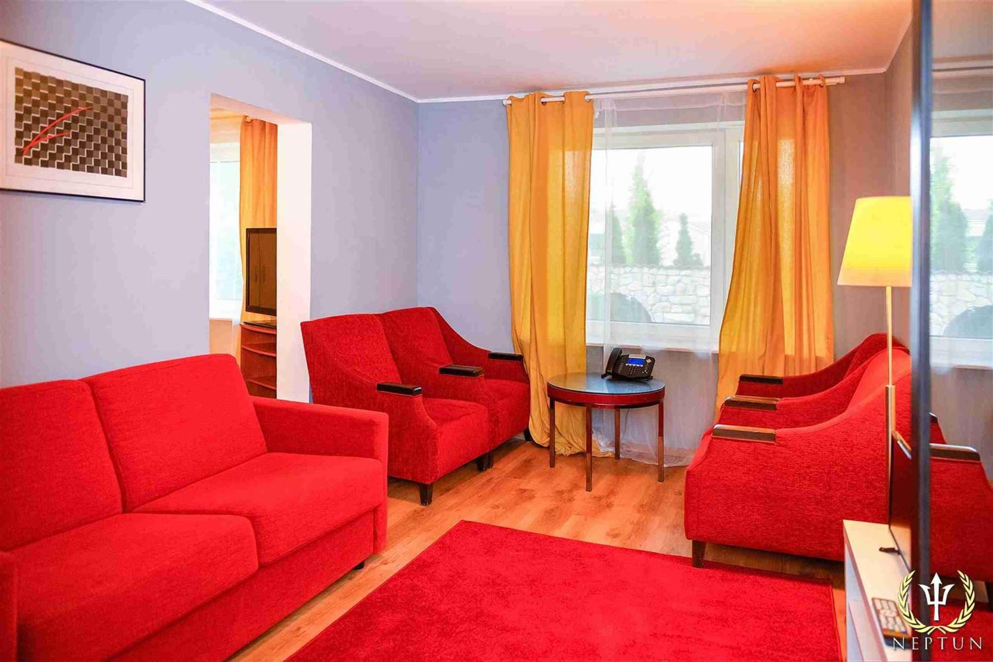 Hotel Neptun Ястшембя-Гура Екстер'єр фото
