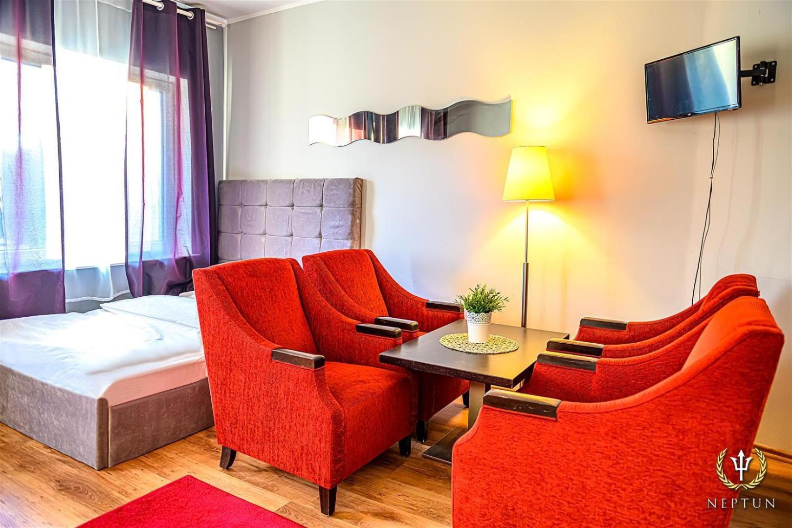Hotel Neptun Ястшембя-Гура Екстер'єр фото