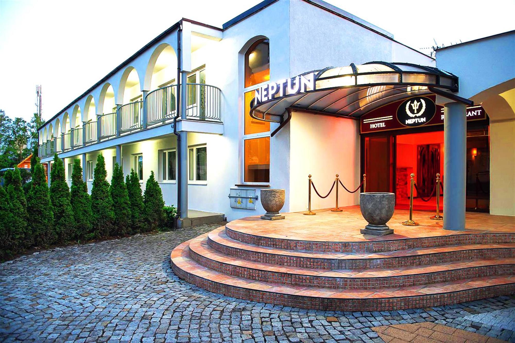 Hotel Neptun Ястшембя-Гура Екстер'єр фото